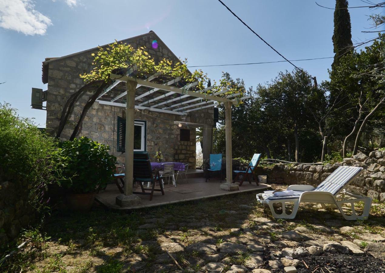 Holiday Home Olive Mill Mlini Ngoại thất bức ảnh